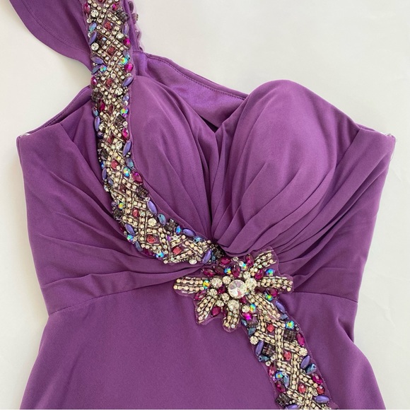 Terani Couture One Shoulder Rhinestone Beaded Formal Maxi Gown Dress Purple 0 - Picture 7 of 16